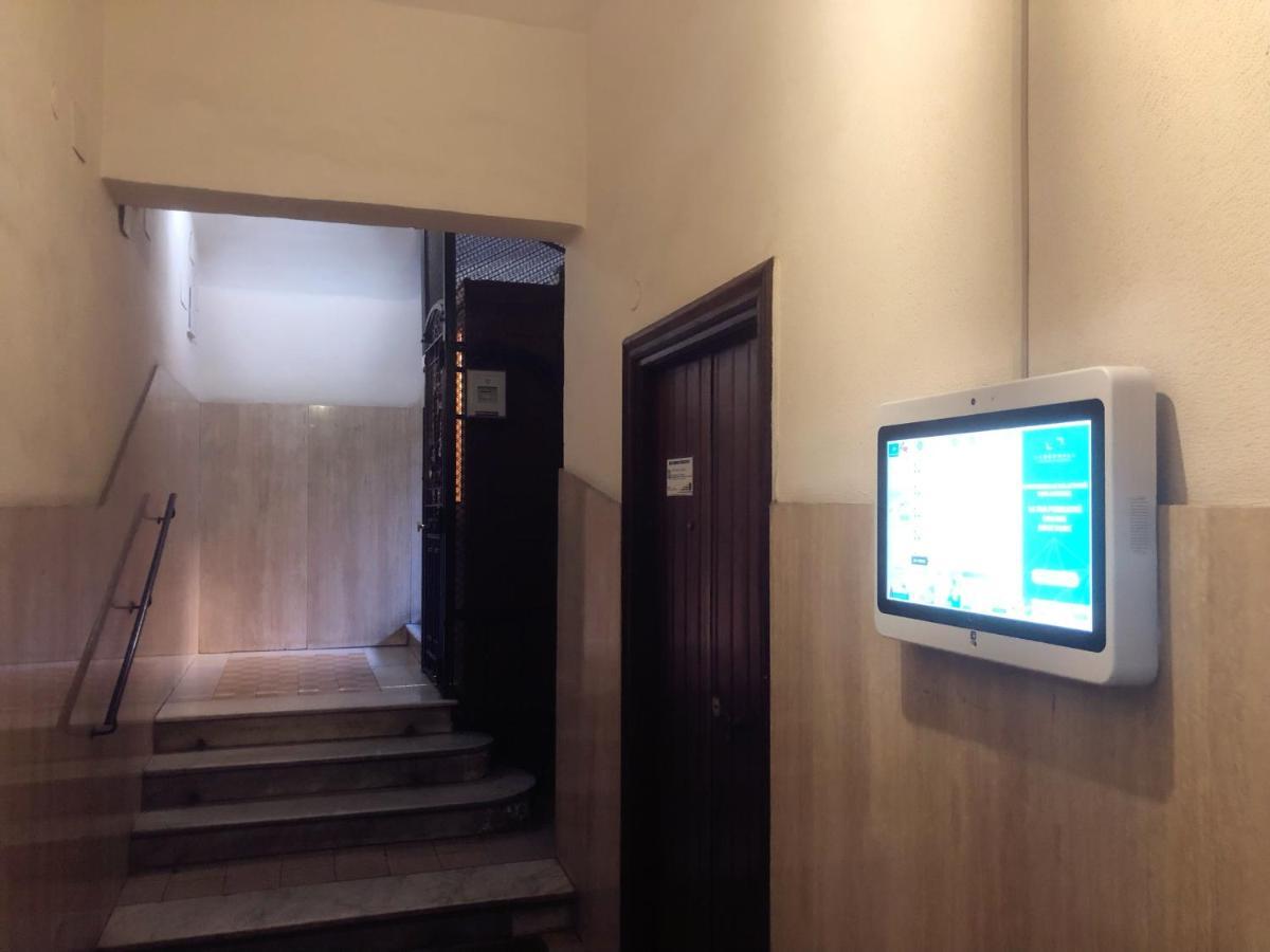 Hostel Cosmos Rome Exterior photo